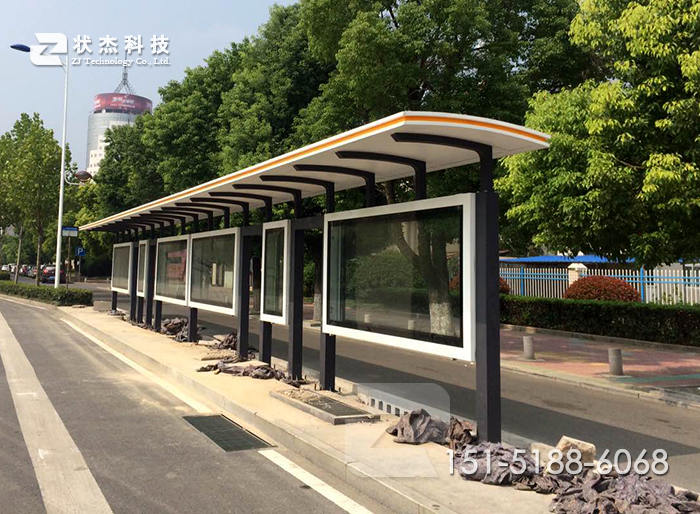 云南曲靖加長(zhǎng)款大型城市候車(chē)亭案例圖片一
