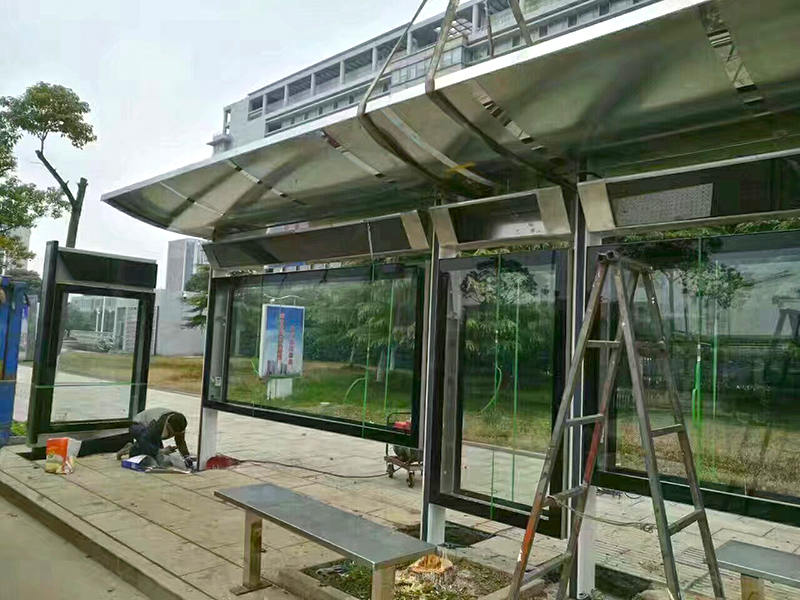 浙江紹興不銹鋼候車亭案例