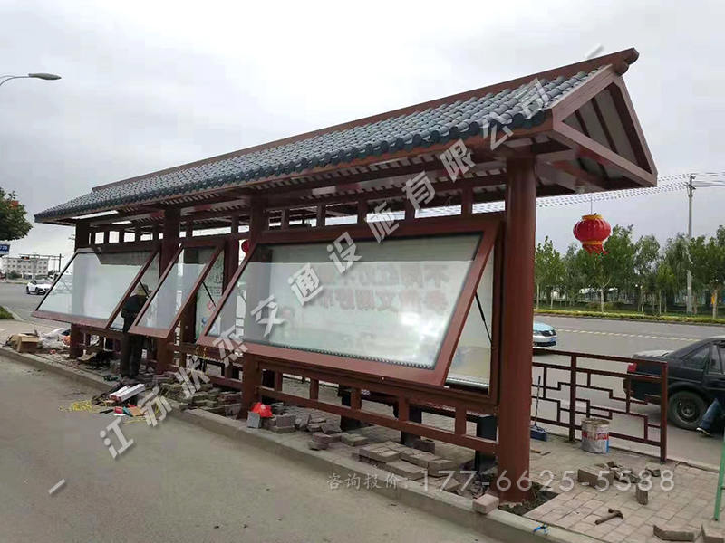 中式仿古候車亭安裝現(xiàn)場